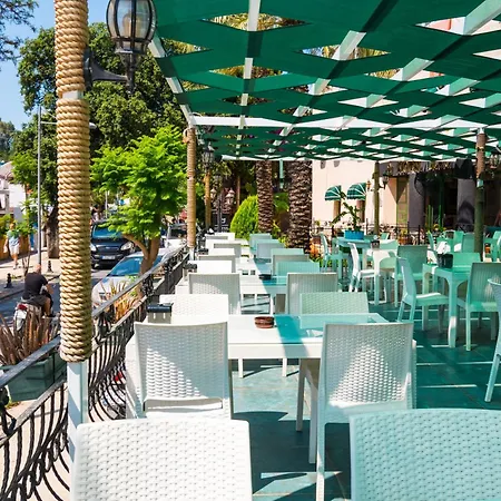 Отель Casa Blue *